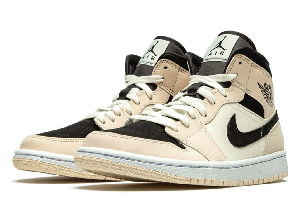 Air Jordan 1 Mid Barely Orange