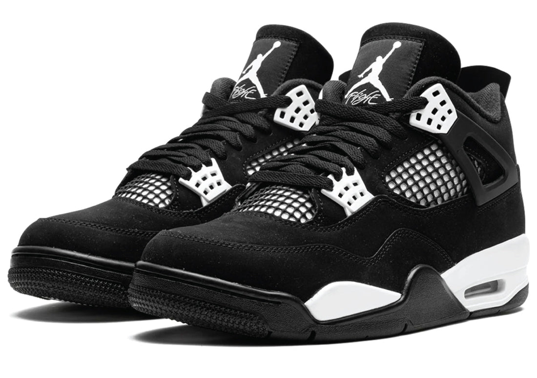 Air Jordan 4 Retro White Thunder | Sneakers Forest - Front Right
