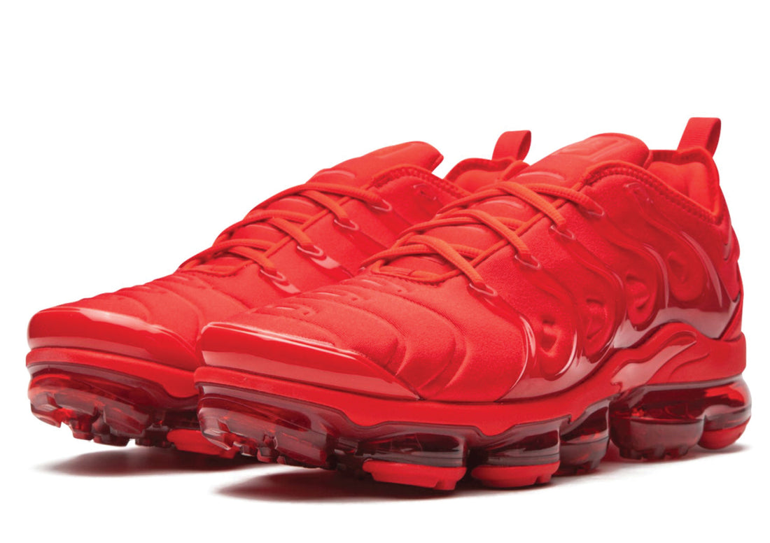 Air VaporMax Plus Triple Red | Sneakers Forest