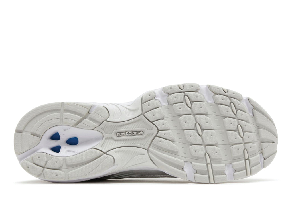 New Balance 530 Moonbeam Silver Metallic