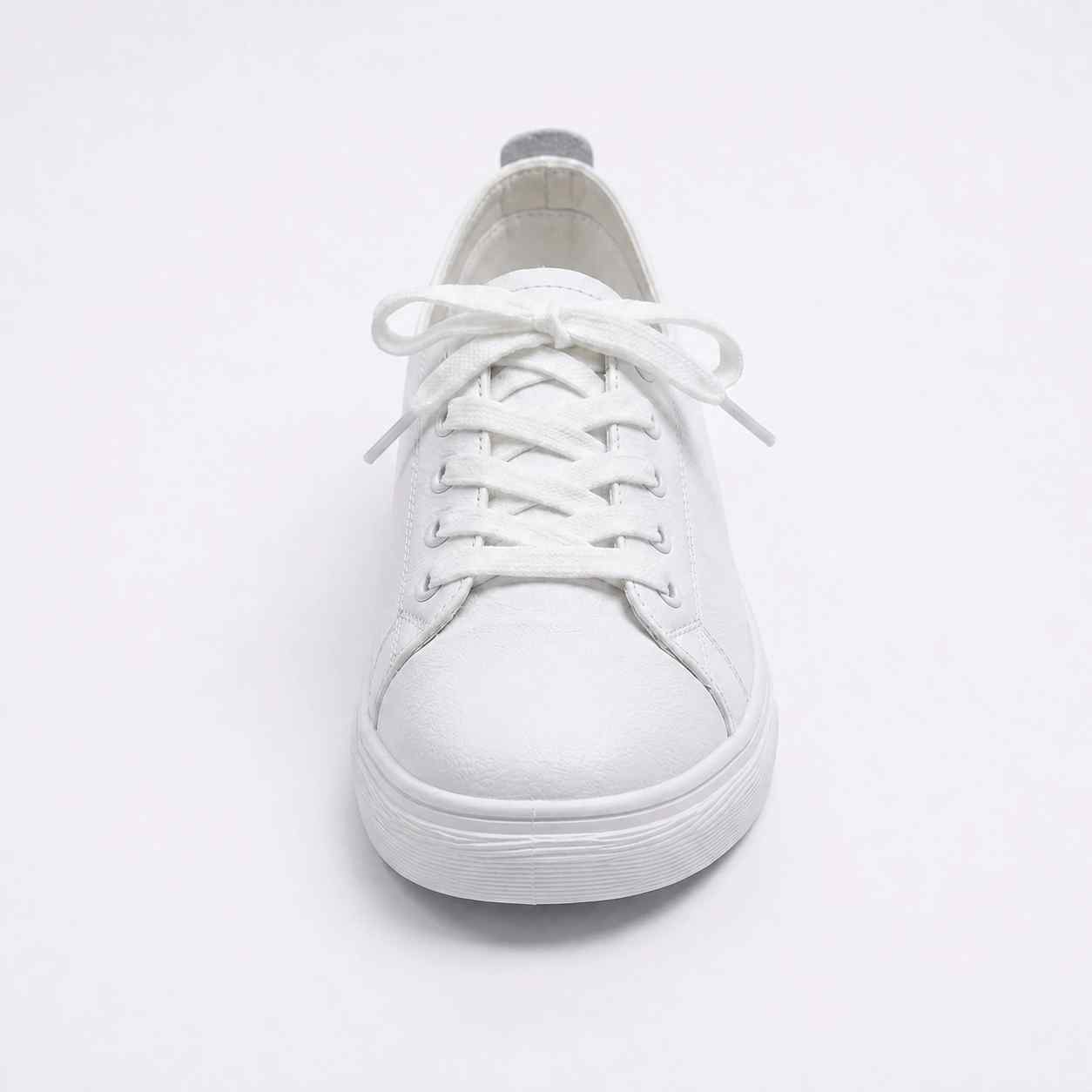 Sneaker House Women's White Classic Casual Sneakers